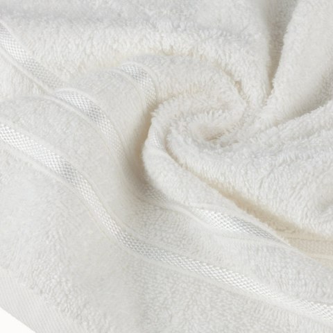 Komplet ręczników 2 szt Loca biały upominkowy frotte 480g/m2 Eurofirany Komplet ręczników 2 szt Loca biały upominkowy frotte 480g/m2 Eurofirany