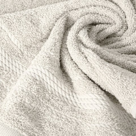 Ręcznik Elma 70x140 kremowy frotte 450g/m2 Eurofirany Ręcznik Elma 70x140 kremowy frotte 450g/m2 Eurofirany