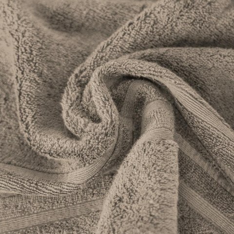 Ręcznik Lavin 70x140 beżowy frotte 500g/m2 Eurofirany Ręcznik Lavin 70x140 beżowy frotte 500g/m2 Eurofirany