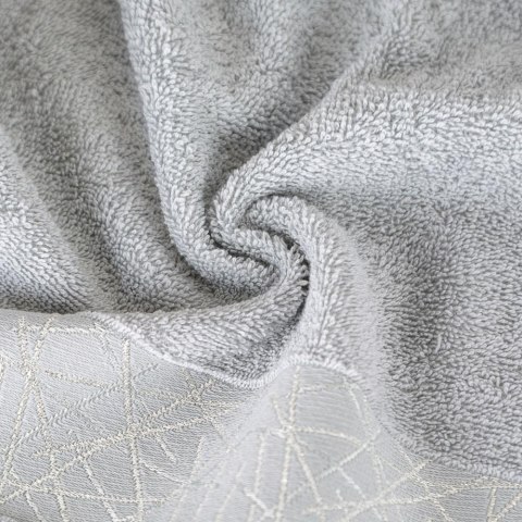 Ręcznik Nika 70x140 srebny frotte 480g/m2 Eurofirany Ręcznik Nika 70x140 srebny frotte 480g/m2 Eurofirany