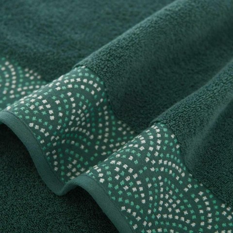 Ręcznik Ravenna 70x140 zielony ciemny 5629 frotte 450 g/m2 Zwoltex 23 Ręcznik Ravenna 70x140 zielony ciemny 5629 frotte 450 g/m2 Zwoltex 23