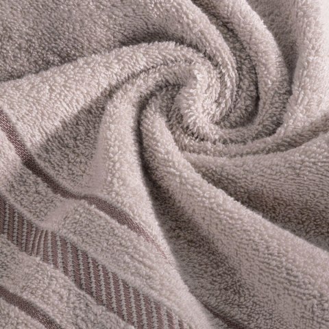 Ręcznik Koral 30x50 pudrowy różowy frotte 480g/m2 Eurofirany Ręcznik Koral 30x50 pudrowy różowy frotte 480g/m2 Eurofirany