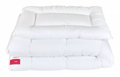 Kołdra dla dzieci 100x135 poduszka 40x60 Fun Cztery Pory Roku 100 % mikrofibra biała Inter Widex Kołdra dla dzieci 100x135 poduszka 40x60 Fun Cztery Pory Roku 100 % mikrofibra biała Inter Widex