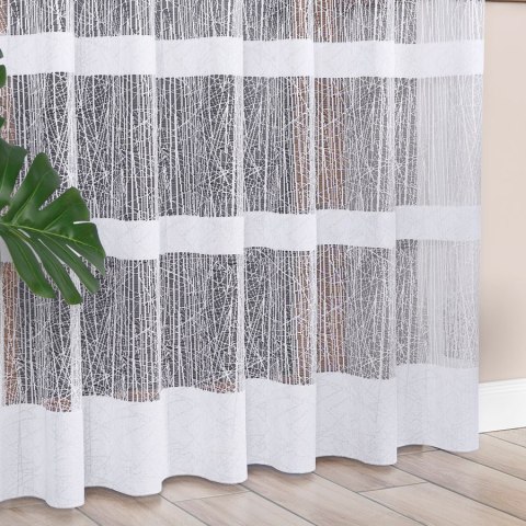 WIKTORIA Firanka żakardowa gotowa na prosto, szerokość 200 x wysokość 250cm, kolor 001 biały 018352/FBP/001/200250/1 WIKTORIA Firanka żakardowa gotowa na prosto, szerokość 200 x wysokość 250cm, kolor 001 biały 018352/FBP/001/200250/1