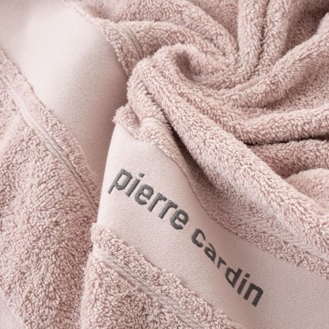 Ręcznik Nel 50x100 pudrowy różowy frotte 480 g/m2 Pierre Cardin Ręcznik Nel 50x100 pudrowy różowy frotte 480 g/m2 Pierre Cardin