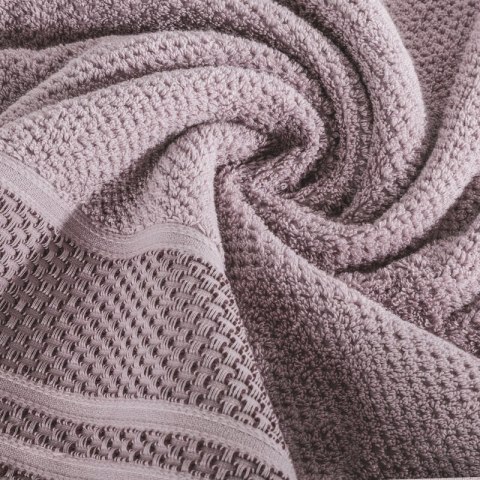 Ręcznik Suzana 70x140 pudrowy 500 g/m2 frotte bawełniany Eurofirany Ręcznik Suzana 70x140 pudrowy 500 g/m2 frotte bawełniany Eurofirany