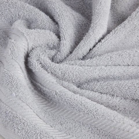 Ręcznik Vito 70x140 srebrny 480 g/m2 frotte bawełniany Eurofirany Ręcznik Vito 70x140 srebrny 480 g/m2 frotte bawełniany Eurofirany
