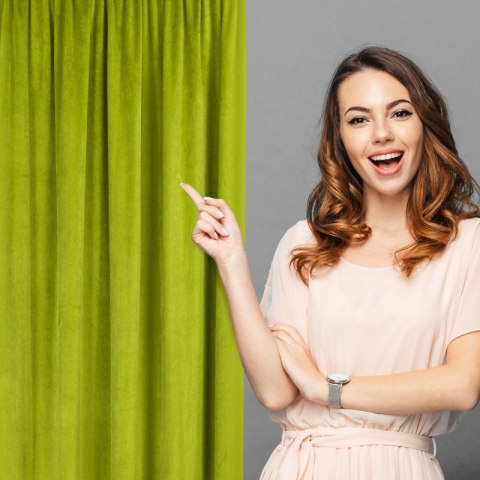 Zasłona 140x300 oliwkowa welurowa gotowa na taśmie Pierre Cardin 1 Zasłona 140x300 oliwkowa welurowa gotowa na taśmie Pierre Cardin 1