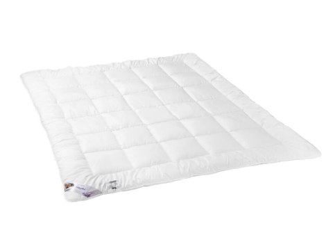 Kołdra antyalergiczna 180x200 Mikrofibra całoroczna 1300g biała AMZ Kołdra antyalergiczna 180x200 Mikrofibra całoroczna 1300g biała AMZ
