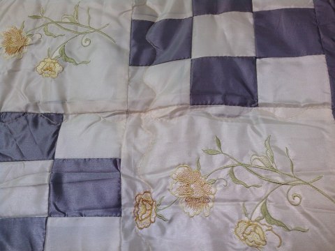 Narzuta dekoracyjna 220x240 + 2 poszewki wzór 1033 stalowo-kremowa Narzuta dekoracyjna 220x240 + 2 poszewki wzór 1033 stalowo-kremowa