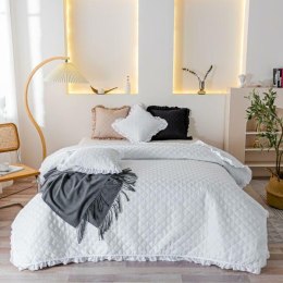 Narzuta z falbanką 140x200 Ruffy biała falbanka romby glamour dekoracyjna I2