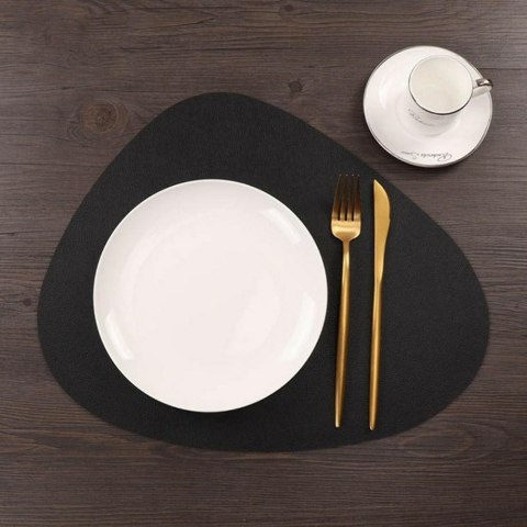 Podkładka na stół 35x45 Skinny czarna pod talerze Podkładka na stół 35x45 Skinny czarna pod talerze