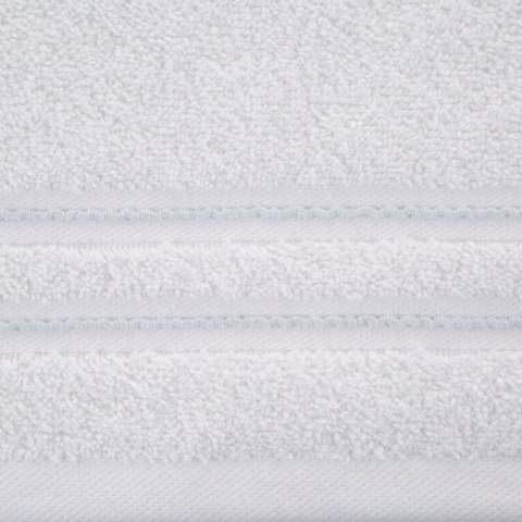 Ręcznik Emina 30x50 biały zdobiony stebnowaną bordiurą 500 g/m2 Eurofirany Ręcznik Emina 30x50 biały zdobiony stebnowaną bordiurą 500 g/m2 Eurofirany