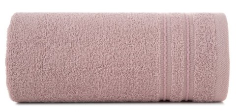Ręcznik Emina 70x140 pudrowy zdobiony stebnowaną bordiurą 500 g/m2 Eurofirany Ręcznik Emina 70x140 pudrowy zdobiony stebnowaną bordiurą 500 g/m2 Eurofirany
