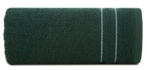 Ręcznik Emina 70x140 zielony ciemny zdobiony stebnowaną bordiurą 500 g/m2 Eurofirany Ręcznik Emina 70x140 zielony ciemny zdobiony stebnowaną bordiurą 500 g/m2 Eurofirany