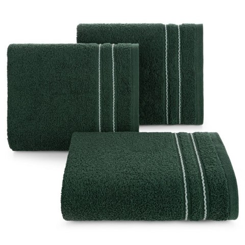 Ręcznik Emina 70x140 zielony ciemny zdobiony stebnowaną bordiurą 500 g/m2 Eurofirany Ręcznik Emina 70x140 zielony ciemny zdobiony stebnowaną bordiurą 500 g/m2 Eurofirany