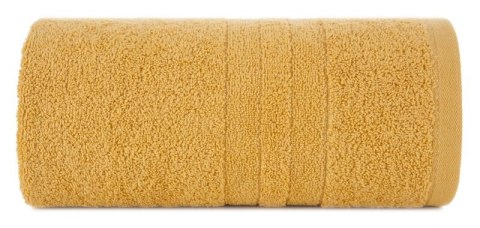 Ręcznik Gala 30x50 musztardowy zdobiony błyszczącą nicią 500 g/m2 Eurofirany Ręcznik Gala 30x50 musztardowy zdobiony błyszczącą nicią 500 g/m2 Eurofirany