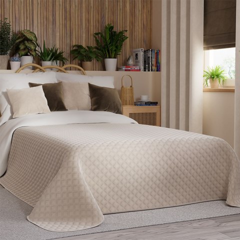VELVI Narzuta dekoracyjna, rozmiar 170x210cm, kolor 016 kremowy VELVI0/NAP/016/170210/1 VELVI Narzuta dekoracyjna, rozmiar 170x210cm, kolor 016 kremowy VELVI0/NAP/016/170210/1
