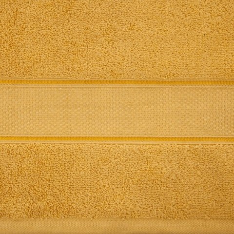 Ręcznik Liana 30x50 musztardowy z błyszczącą nicią 500 g/m2 Eurofirany Ręcznik Liana 30x50 musztardowy z błyszczącą nicią 500 g/m2 Eurofirany