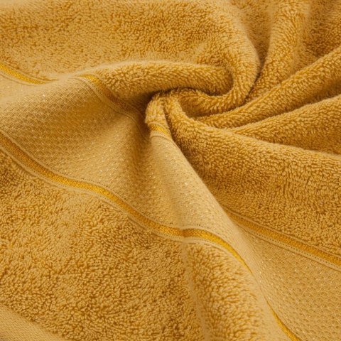 Ręcznik Liana 30x50 musztardowy z błyszczącą nicią 500 g/m2 Eurofirany Ręcznik Liana 30x50 musztardowy z błyszczącą nicią 500 g/m2 Eurofirany