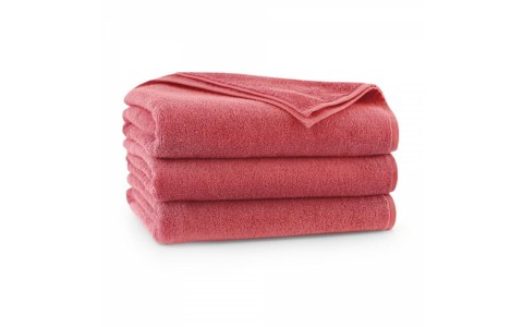 Ręcznik Liczi 2 70x140 malinowy karnelian 400 g/m2 Zwoltex 23 Ręcznik Liczi 2 70x140 malinowy karnelian 400 g/m2 Zwoltex 23