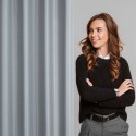 Zasłona 140x250 Selina szara zaciemniająca z błyszczącą nicią gotowa na przelotkach Eurofirany Zasłona 140x250 Selina szara zaciemniająca z błyszczącą nicią gotowa na przelotkach Eurofirany