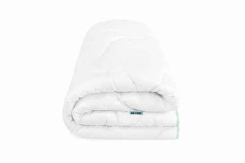 Kołdra Aloe Vera 140x200 biała mikrofibra 0,85 kg Wendre Kołdra Aloe Vera 140x200 biała mikrofibra 0,85 kg Wendre