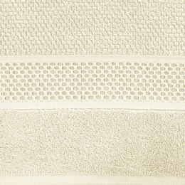 Ręcznik Danny 30x50 kremowy z wytłaczaną bordiurą i błyszczącą nicią 500 g/m2 Eurofirany