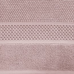 Ręcznik Danny 30x50 pudrowy z wytłaczaną bordiurą i błyszczącą nicią 500 g/m2 Eurofirany