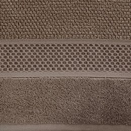 Ręcznik Danny 70x140 brązowy z wytłaczaną bordiurą i błyszczącą nicią 500 g/m2 Eurofirany