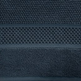 Ręcznik Danny 70x140 granatowy z wytłaczaną bordiurą i błyszczącą nicią 500 g/m2 Eurofirany