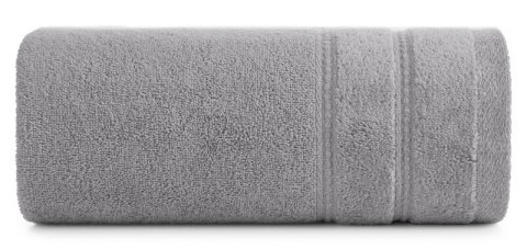 Ręcznik Glory 4 30x50 srebrny z welurową bordiurą i błyszczącą nicią 500 g/m2 Eurofirany Ręcznik Glory 4 30x50 srebrny z welurową bordiurą i błyszczącą nicią 500 g/m2 Eurofirany