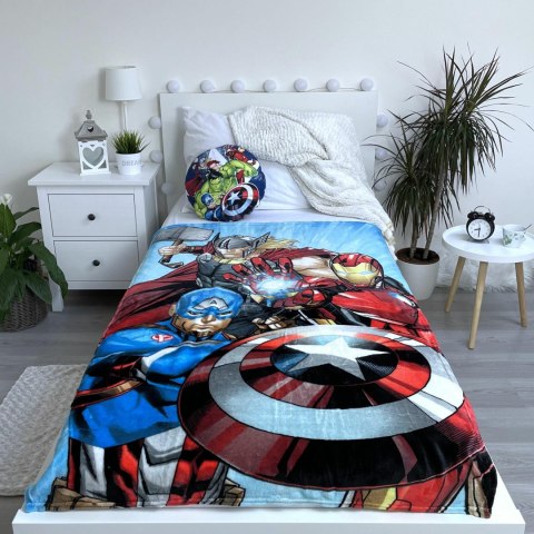 Kocyk z mikrofibry 100x150 Avengers Heroes niebieski czerwony JF23 Kocyk z mikrofibry 100x150 Avengers Heroes niebieski czerwony JF23