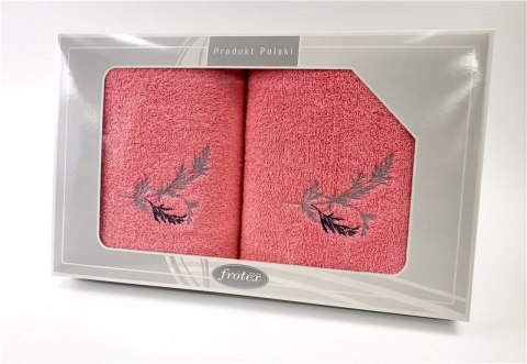 Komplet ręczników w pudełku 2 szt 50x90 70x140 Gift koralowy wzór 1 Frotex Komplet ręczników w pudełku 2 szt 50x90 70x140 Gift koralowy wzór 1 Frotex