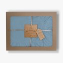 Pościel bawełniana 200x220 niebieska z falbanką jednobarwna w pudełku Stonewashed Blue Pościel bawełniana 200x220 niebieska z falbanką jednobarwna w pudełku Stonewashed Blue