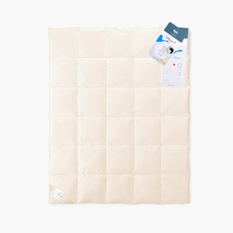 Kołdra pierze 135x200 ciepła 1800g różowa AMZ Kołdra pierze 135x200 ciepła 1800g różowa AMZ