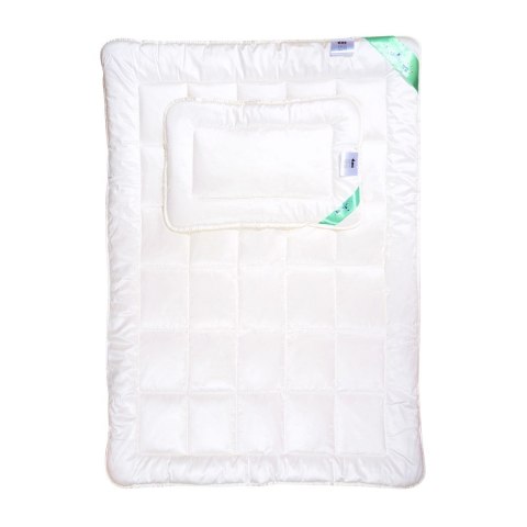 Kołdra półpuchowa 100x135 + poduszka 40x60 PÓŁPUCH 700g+350g komplet dziecięcy biały AMZ Kołdra półpuchowa 100x135 + poduszka 40x60 PÓŁPUCH 700g+350g komplet dziecięcy biały AMZ