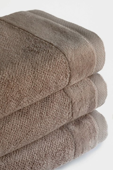 Ręcznik Vito 30x50 beżowy taupe frotte bawełniany 550 g/m2 Ręcznik Vito 30x50 beżowy taupe frotte bawełniany 550 g/m2