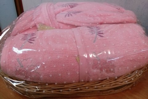 Szlafrok Mesze rozmiar L/XL plus kpl ręczników 2 szt Tacka NISKA CENA Szlafrok Mesze rozmiar L/XL plus kpl ręczników 2 szt Tacka NISKA CENA