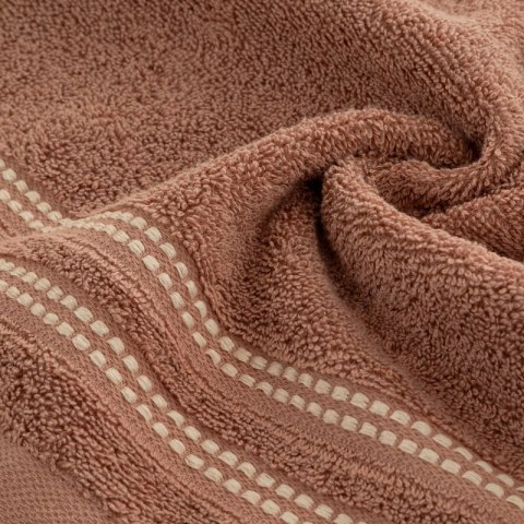 Ręcznik Ally 50x90 ceglasty frotte 500 g/m2 Eurofirany Ręcznik Ally 50x90 ceglasty frotte 500 g/m2 Eurofirany