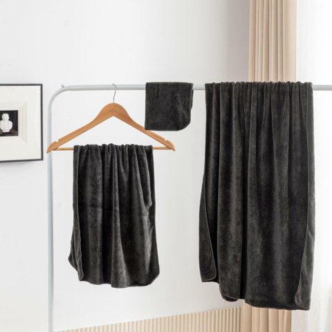 Ręcznik szybkoschnący 80x180 Active czarny z mikrofibry 380g/m2 Ręcznik szybkoschnący 80x180 Active czarny z mikrofibry 380g/m2