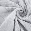 Ręcznik Jessi 90x150 srebrny 500g/m2 z fakturą wytłaczanej krateczki i welurową bordiurą frotte Eurofirany Ręcznik Jessi 90x150 srebrny 500g/m2 z fakturą wytłaczanej krateczki i welurową bordiurą frotte Eurofirany