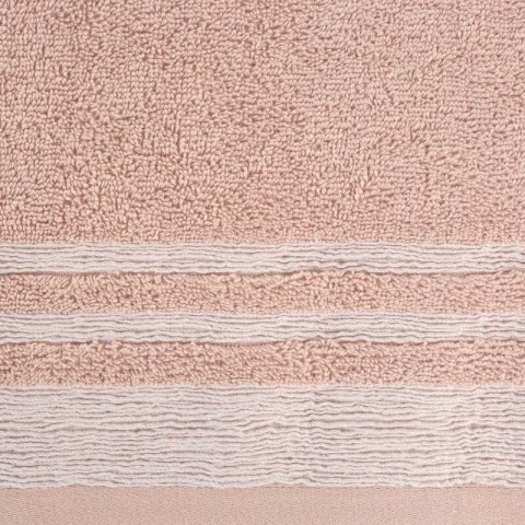 Ręcznik Mery 70x140 pudrowy róż 500 g/m2 frotte Eurofirany Ręcznik Mery 70x140 pudrowy róż 500 g/m2 frotte Eurofirany