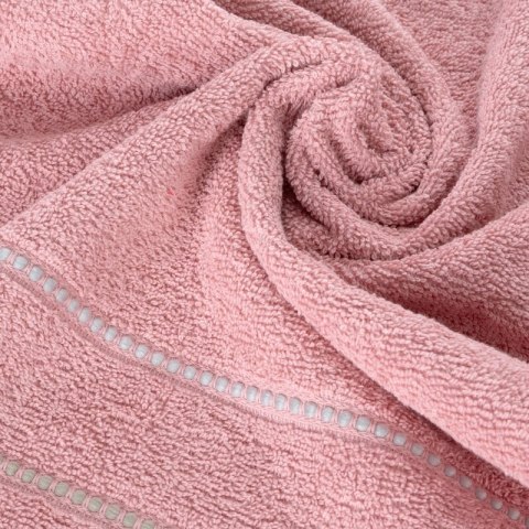 Ręcznik Suzi 70x140 pudrowy róż 500 g/m2 frotte bawełniany Eurofirany Ręcznik Suzi 70x140 pudrowy róż 500 g/m2 frotte bawełniany Eurofirany