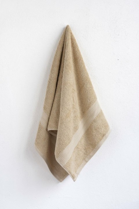 Ręcznik 70x140 Forum beżowy jasny 08 550g/m2 York Ręcznik 70x140 Forum beżowy jasny 08 550g/m2 York