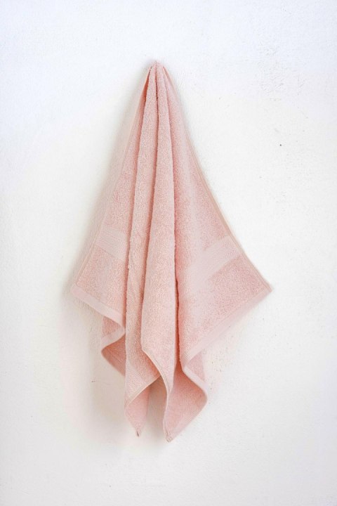 Ręcznik 70x140 Forum różowy rose 03 550g/m2 York Ręcznik 70x140 Forum różowy rose 03 550g/m2 York