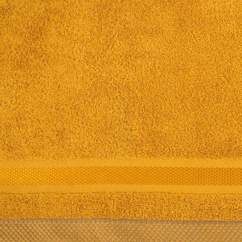 Ręcznik Abbie 100x150 żółty ciemny 500 g/m2 frotte bawełniany Eurofirany Ręcznik Abbie 100x150 żółty ciemny 500 g/m2 frotte bawełniany Eurofirany