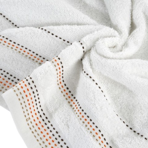 Ręcznik Pola 50x90 19 biały frotte 500 g/m2 Eurofirany Ręcznik Pola 50x90 19 biały frotte 500 g/m2 Eurofirany