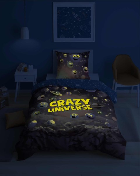 Pościel świecąca w ciemności 140x200 4905 A Crazy universe granatowa niebieska ciemna wielokolorowa planety Fluo 78 Pościel świecąca w ciemności 140x200 4905 A Crazy universe granatowa niebieska ciemna wielokolorowa planety Fluo 78
