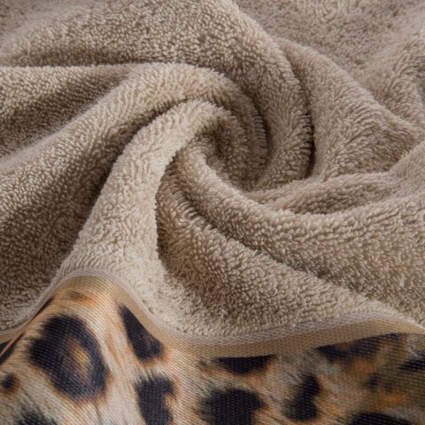 Ręcznik Eva 23 70x140 beżowy frotte bawełniany 500 g/m2 Eva Minge Eurofirany Ręcznik Eva 23 70x140 beżowy frotte bawełniany 500 g/m2 Eva Minge Eurofirany